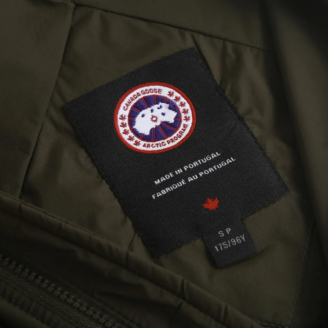 canada oos ： ， ， ， ， ， ， ， 、 ， 。 ： ， ， 。 ， ， ， ，Wear-Resistant 。 ： ， ， 。 ： Size:S M L XL ：D